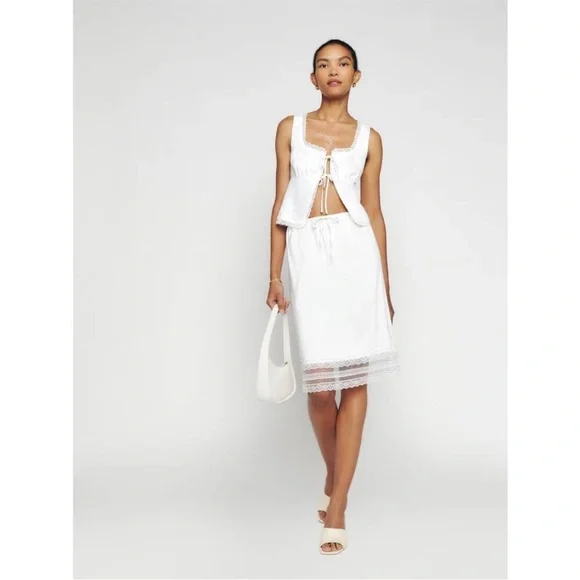 Reformation Rosalie Linen Top - Picture 2 of 5